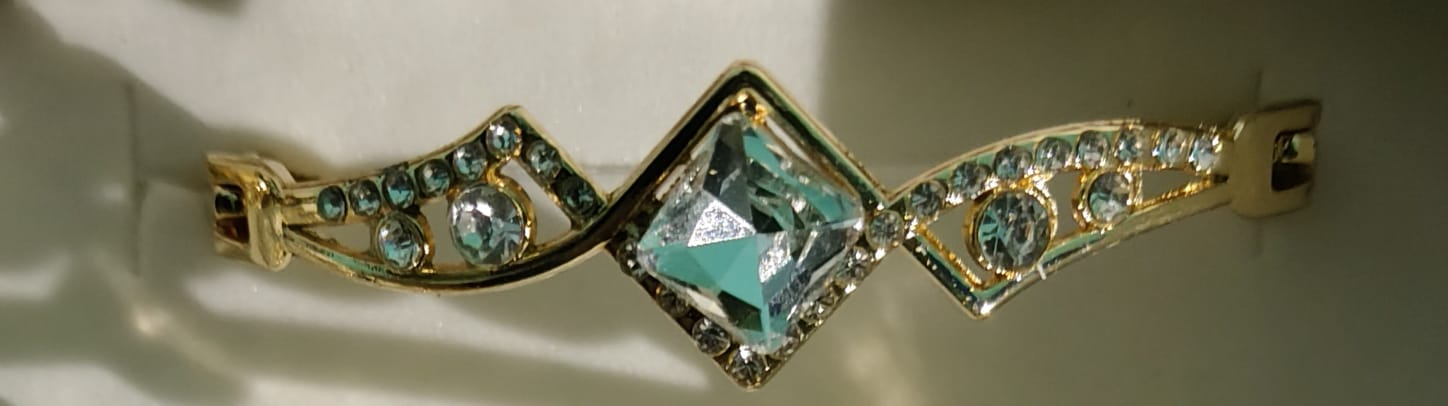 Premium Designer Bangle with Free Earrings – Choose Your Design | LUMINIYA JEWELS